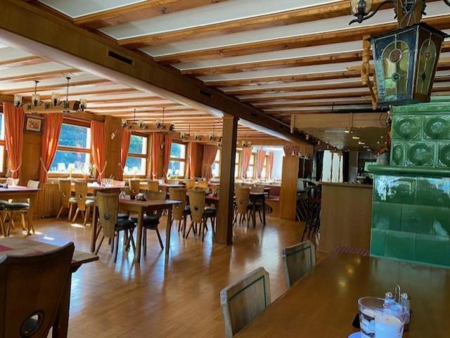 Hotel Waldeck In Todtnau Eksteriør billede